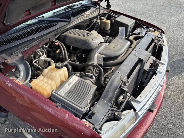 image for item FI1618 2002 Chevrolet Tahoe SUV