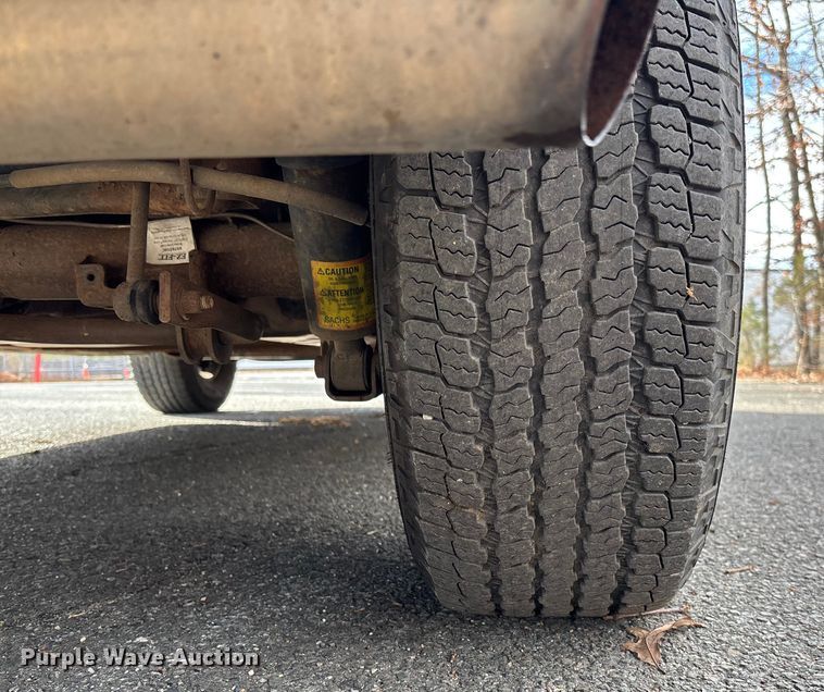 image for item FI1618 2002 Chevrolet Tahoe SUV