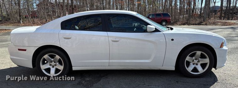 image for item FI1619 2014 Dodge Charger Police