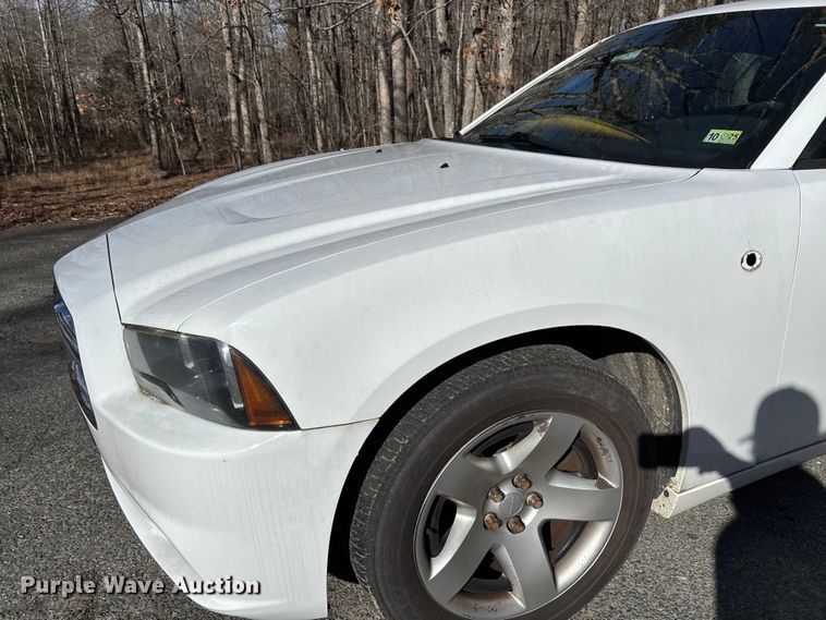 image for item FI1619 2014 Dodge Charger Police