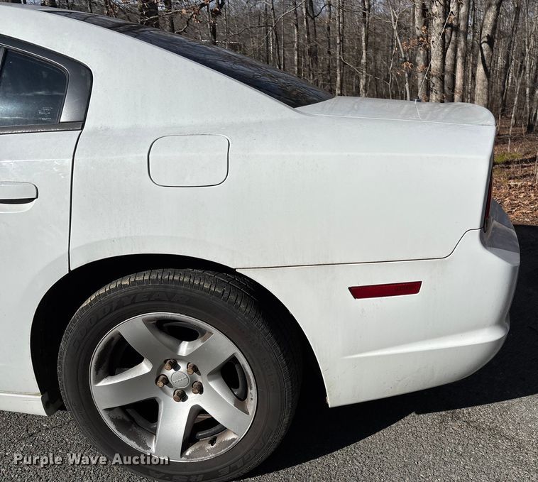 image for item FI1619 2014 Dodge Charger Police