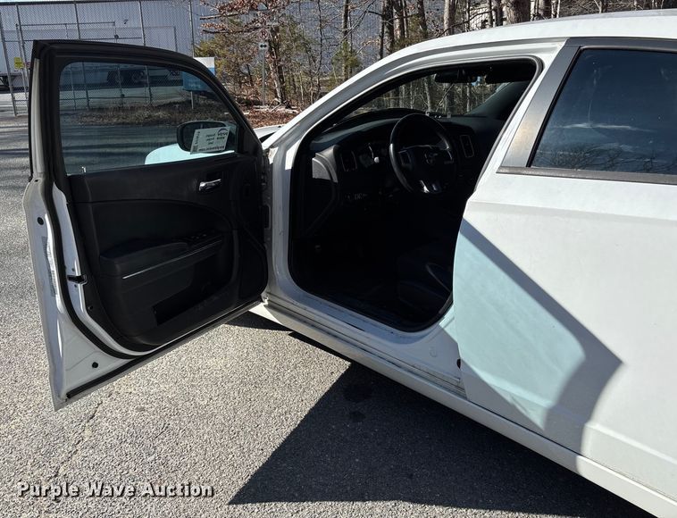 image for item FI1619 2014 Dodge Charger Police