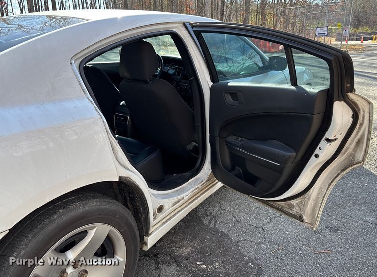 image for item FI1619 2014 Dodge Charger Police