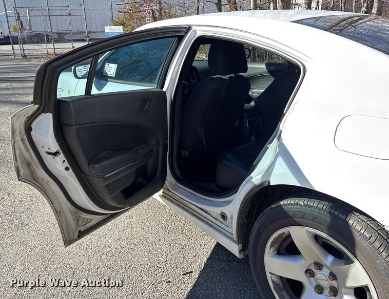 image for item FI1619 2014 Dodge Charger Police