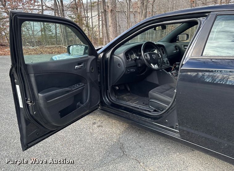 image for item FI1624 2012 Dodge Charger Police