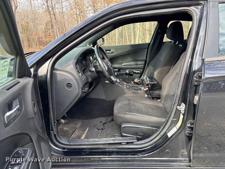 image for item FI1624 2012 Dodge Charger Police