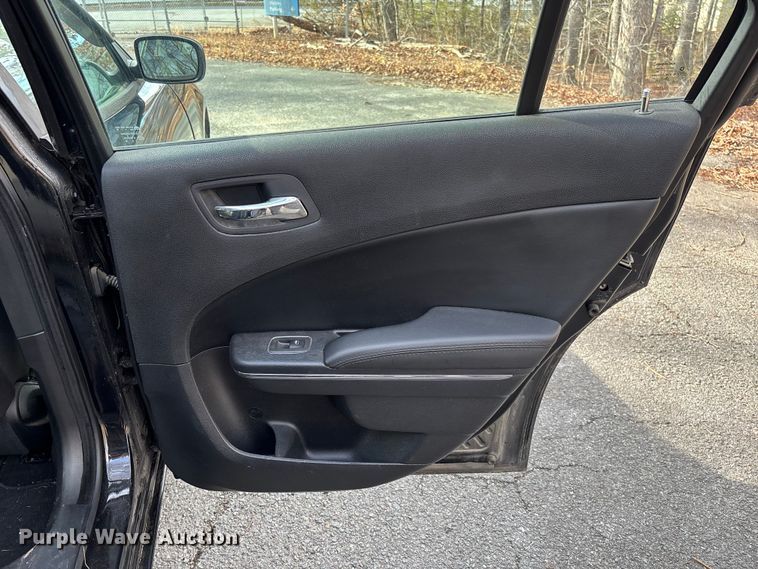 image for item FI1624 2012 Dodge Charger Police