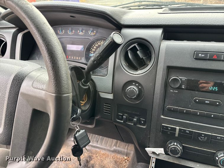 image for item FI1625 2011 Ford F150 XL Ext. Cab pickup truck