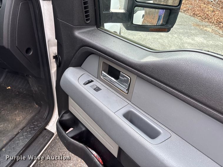 image for item FI1625 2011 Ford F150 XL Ext. Cab pickup truck