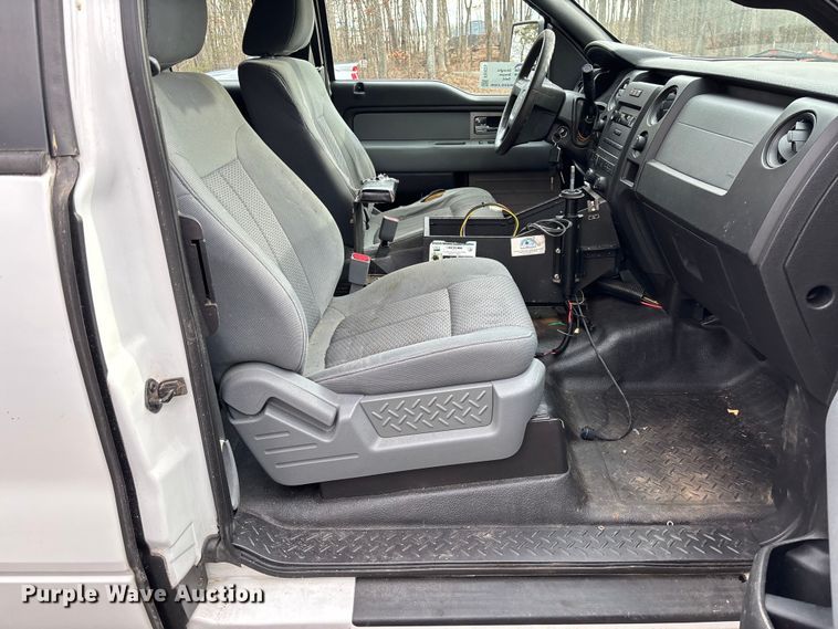 image for item FI1625 2011 Ford F150 XL Ext. Cab pickup truck