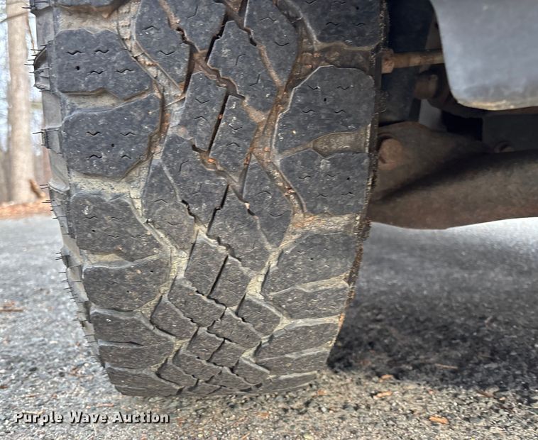 image for item FI1625 2011 Ford F150 XL Ext. Cab pickup truck