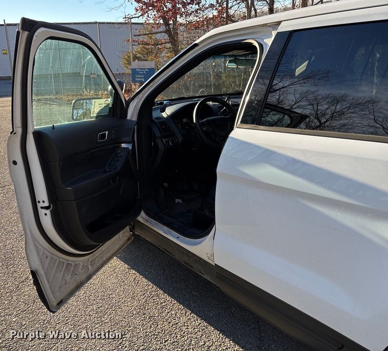 image for item FI1626 2017 Ford Explorer SUV