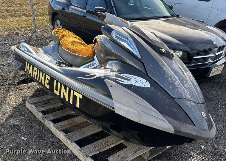 image for item FI1628 Yamaha FX1800-G personal watercraft