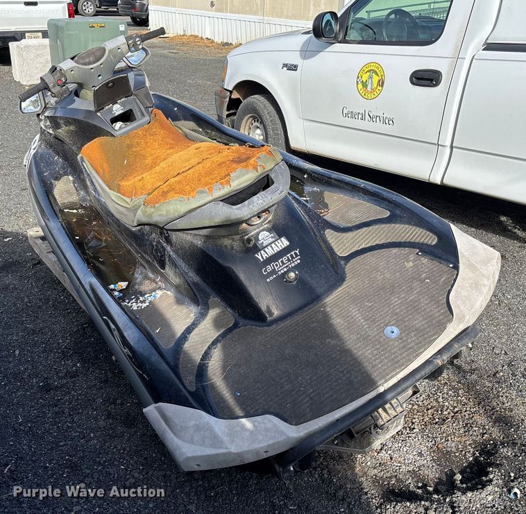 image for item FI1628 Yamaha FX1800-G personal watercraft