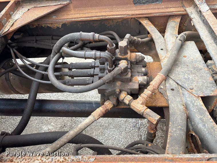 image for item FK1084 2000 International 4900 dump truck