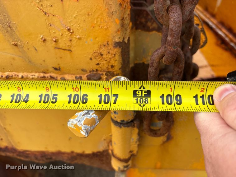 image for item FK1084 2000 International 4900 dump truck