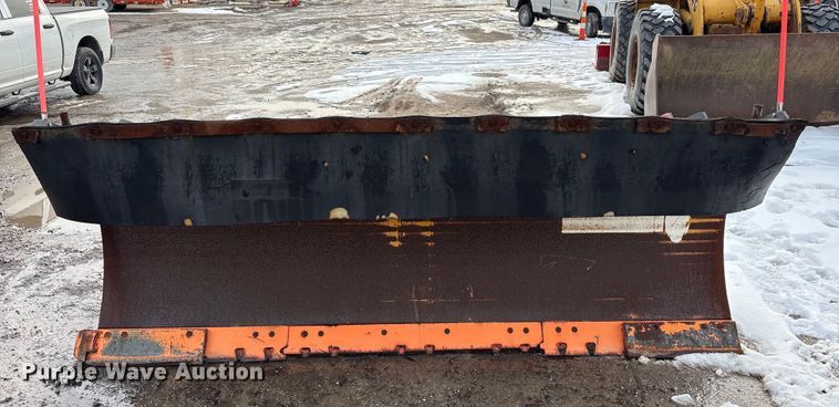 image for item FK1084 2000 International 4900 dump truck