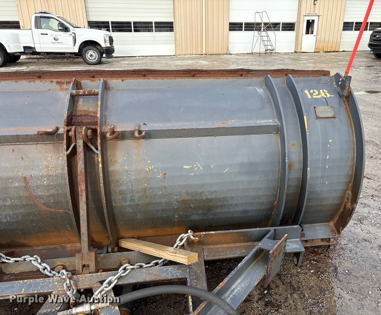 image for item FK1084 2000 International 4900 dump truck