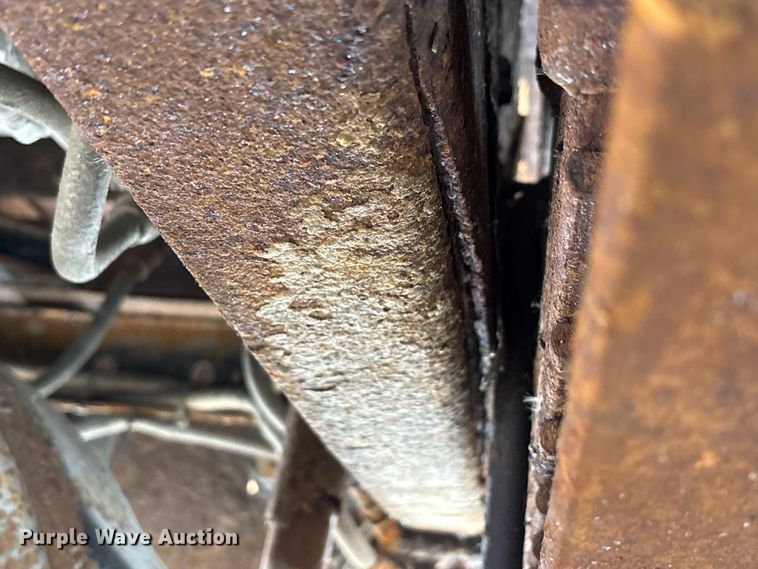 image for item FK1084 2000 International 4900 dump truck