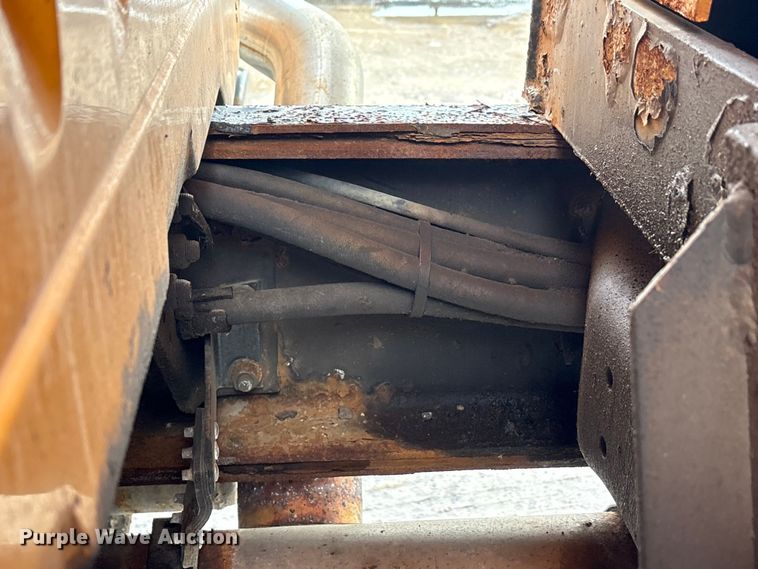 image for item FK1084 2000 International 4900 dump truck