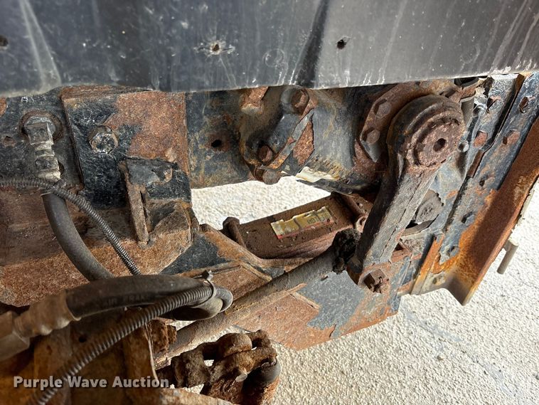 image for item FK1084 2000 International 4900 dump truck