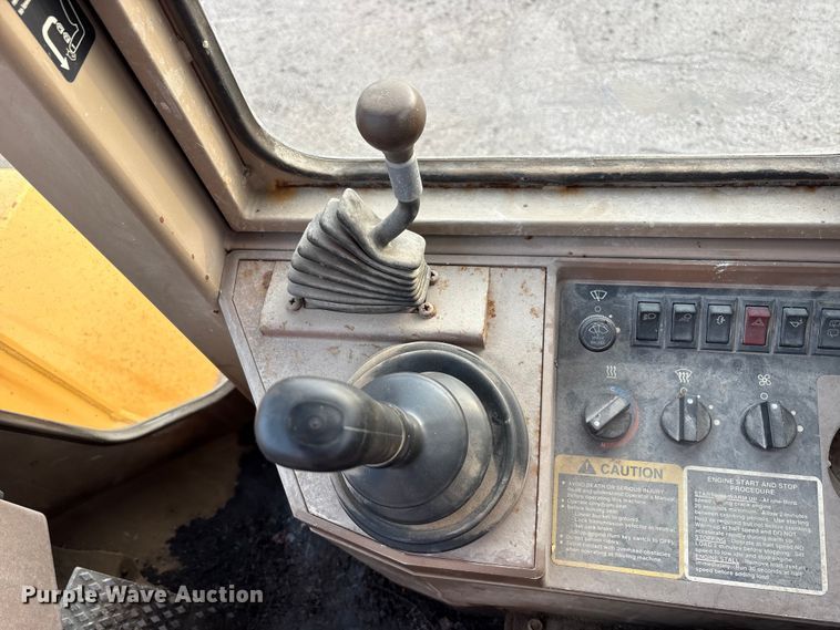 image for item FK1085 John Deere 544G wheel loader