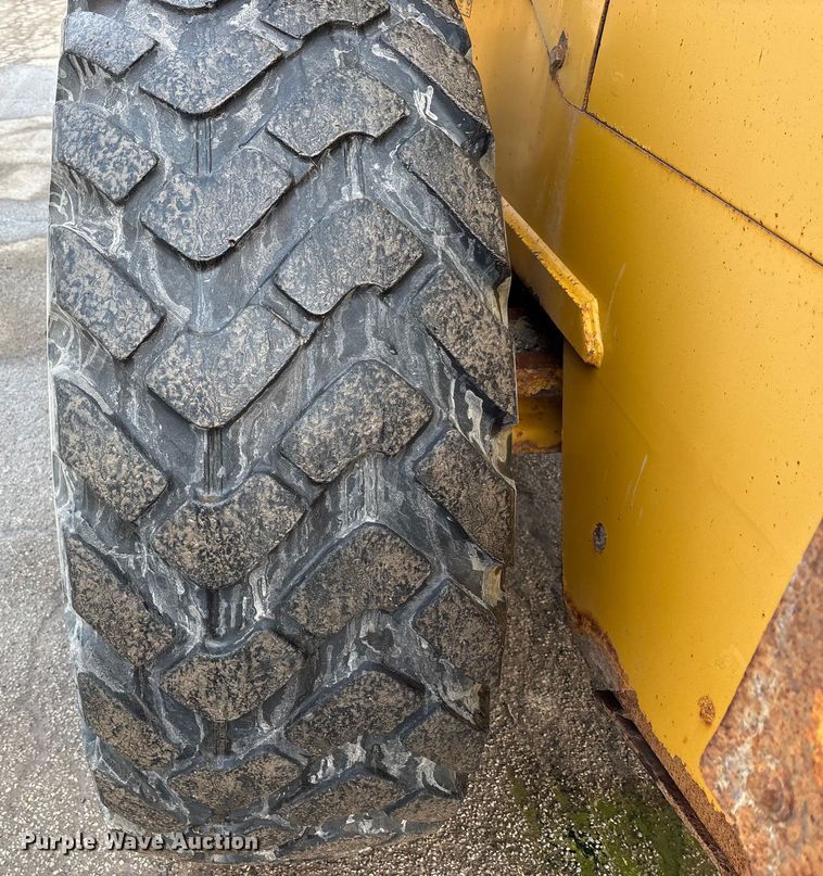 image for item FK1085 John Deere 544G wheel loader