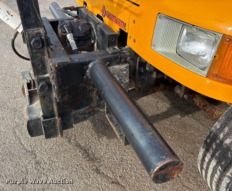 image for item FK1086 1991 International 4900 dump truck