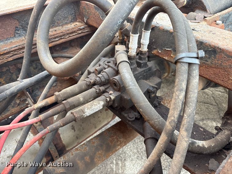 image for item FK1086 1991 International 4900 dump truck