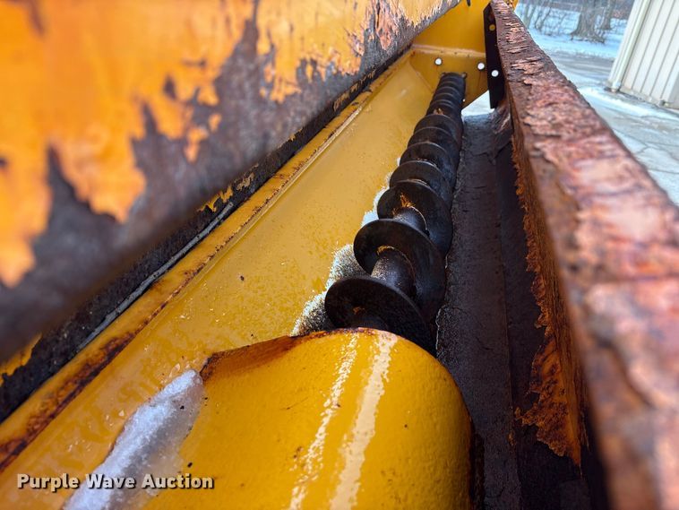 image for item FK1086 1991 International 4900 dump truck