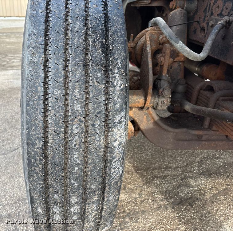 image for item FK1086 1991 International 4900 dump truck