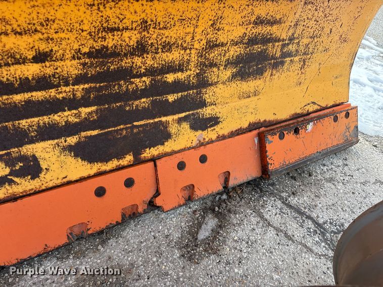 image for item FK1086 1991 International 4900 dump truck