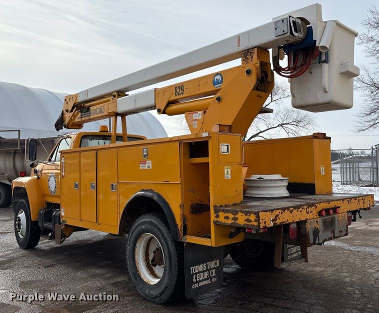 image for item FK1087 1994 Ford F700 bucket truck