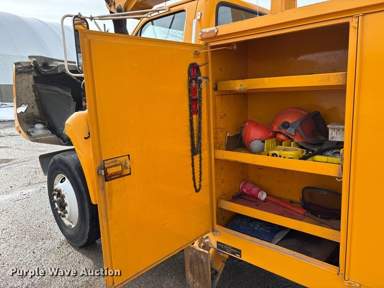 image for item FK1087 1994 Ford F700 bucket truck