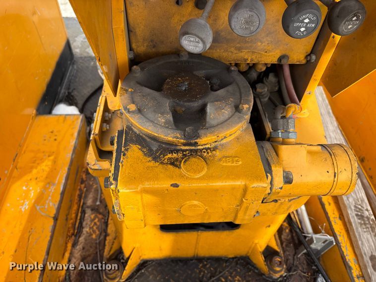 image for item FK1087 1994 Ford F700 bucket truck