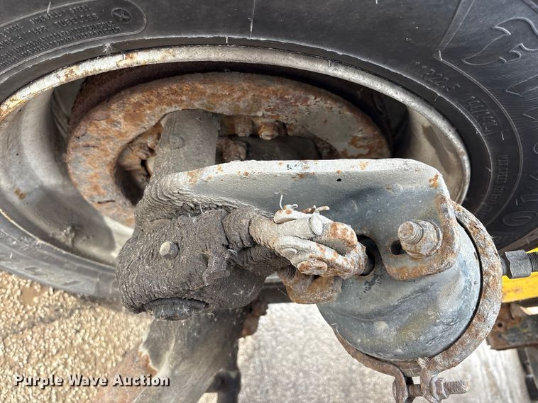 image for item FK1087 1994 Ford F700 bucket truck