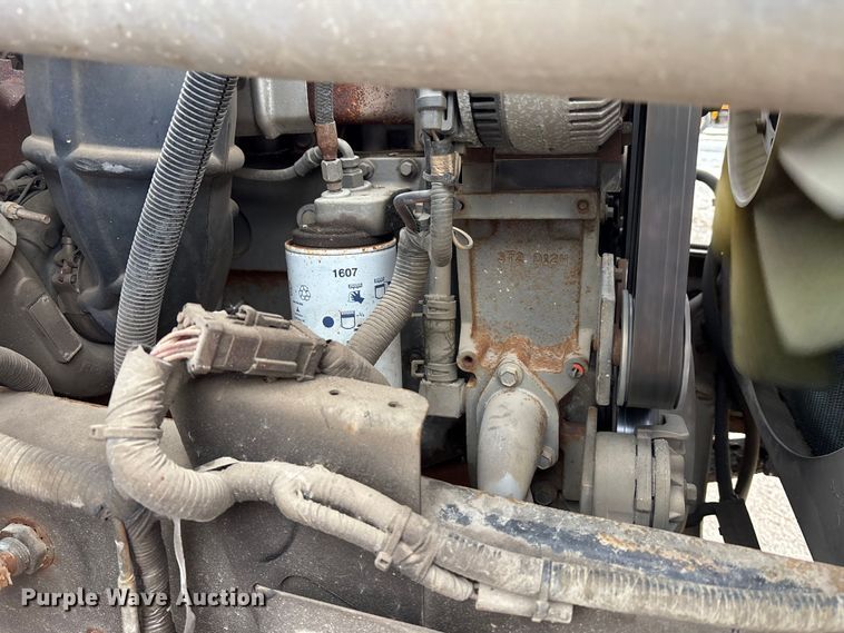 image for item FK1087 1994 Ford F700 bucket truck