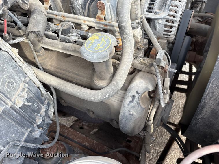 image for item FK1089 2002 Ford  F350 Super Duty XL utility bed pickup truck