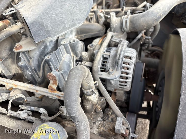 image for item FK1089 2002 Ford  F350 Super Duty XL utility bed pickup truck