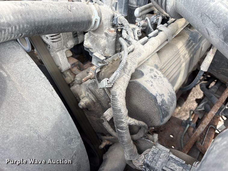 image for item FK1090 2000 Ford F350 Super Duty XL pickup truck