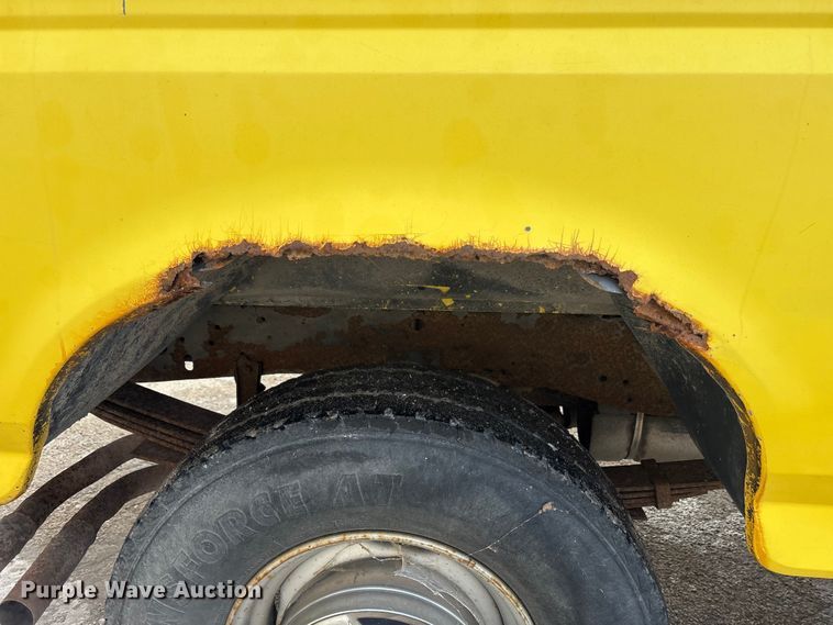 image for item FK1091 1990 Ford F250 Custom pickup truck