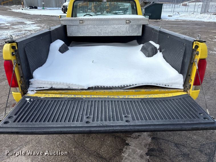 image for item FK1091 1990 Ford F250 Custom pickup truck