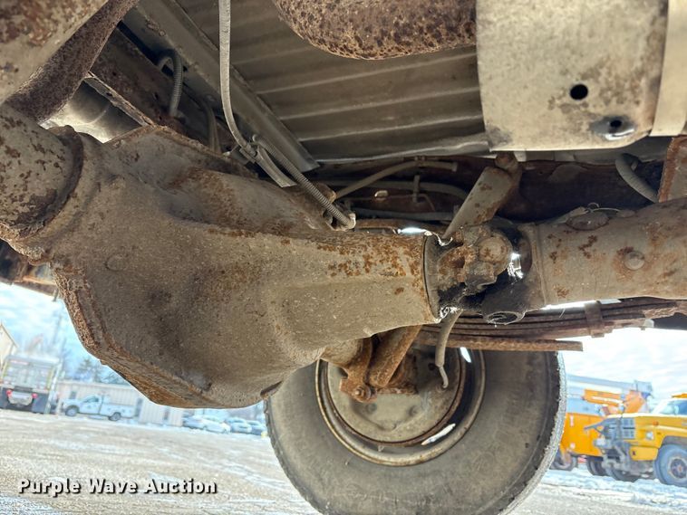 image for item FK1091 1990 Ford F250 Custom pickup truck