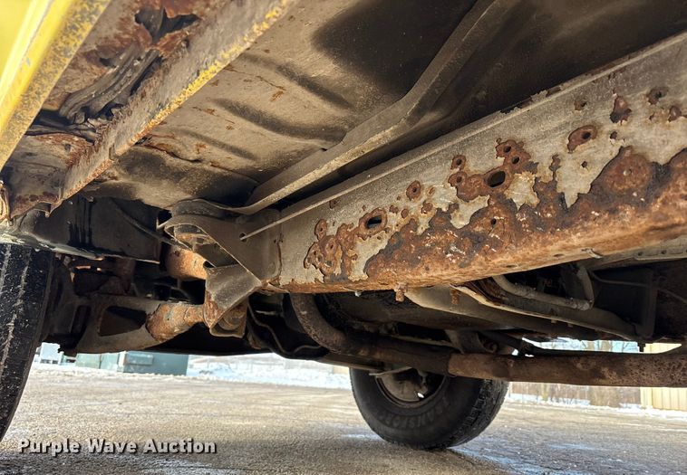 image for item FK1091 1990 Ford F250 Custom pickup truck