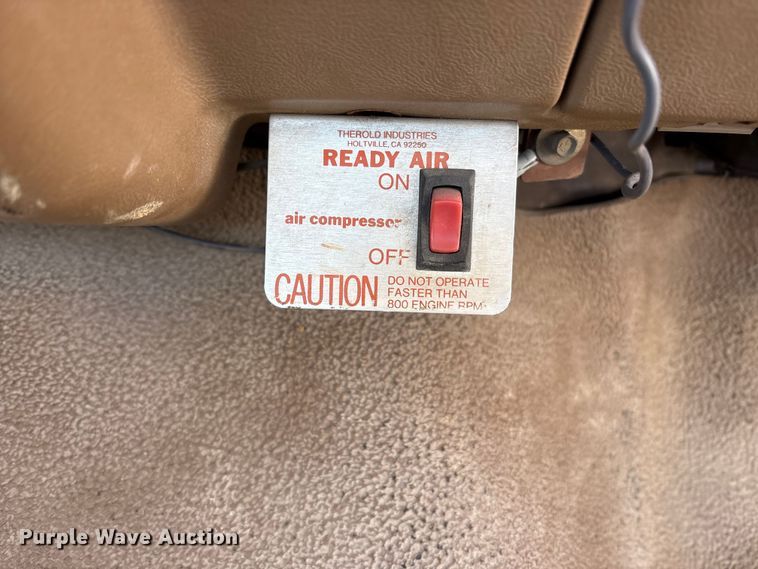 image for item FK1091 1990 Ford F250 Custom pickup truck