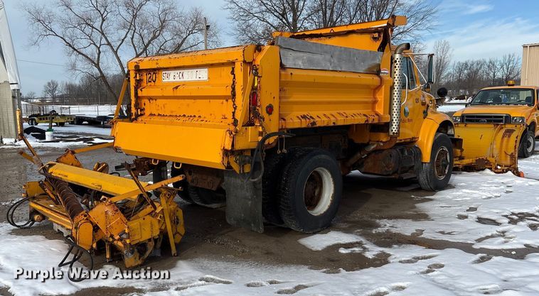image for item FK1094 1996 International 4900 dump truck