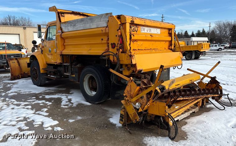 image for item FK1094 1996 International 4900 dump truck