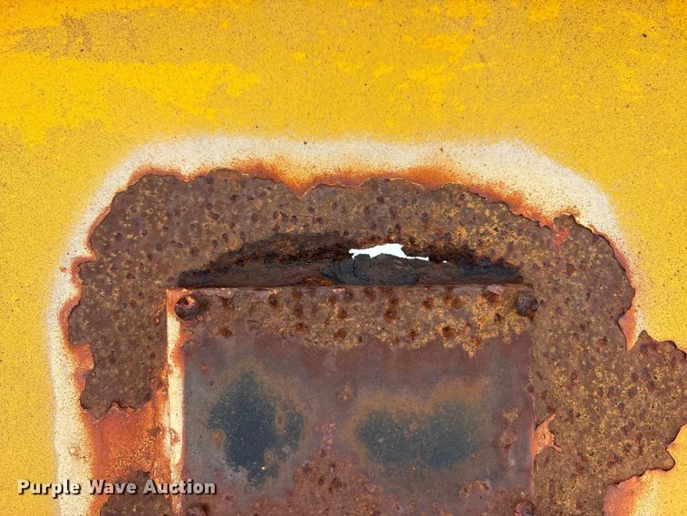 image for item FK1094 1996 International 4900 dump truck