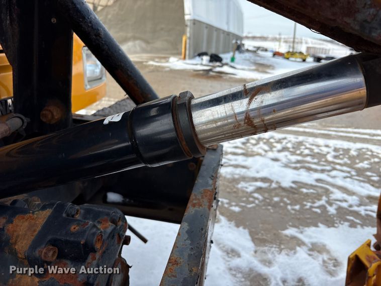 image for item FK1094 1996 International 4900 dump truck