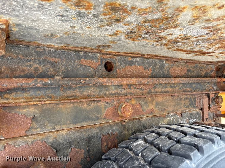 image for item FK1094 1996 International 4900 dump truck